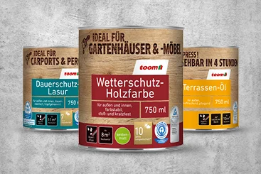 Drei Dosen mit Holzfarbe in verschiedenen Farben